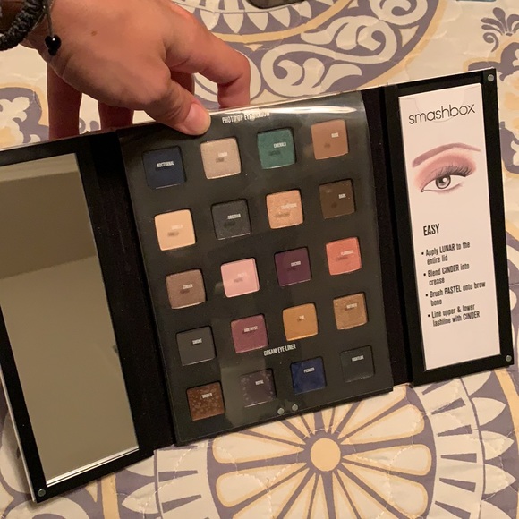 Smashbox Studio Pop Palette - Picture 2 of 5